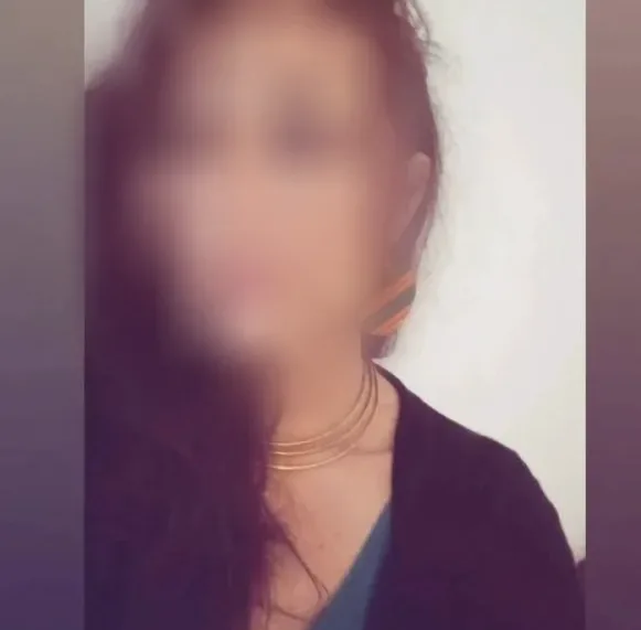 Alba, 37 años