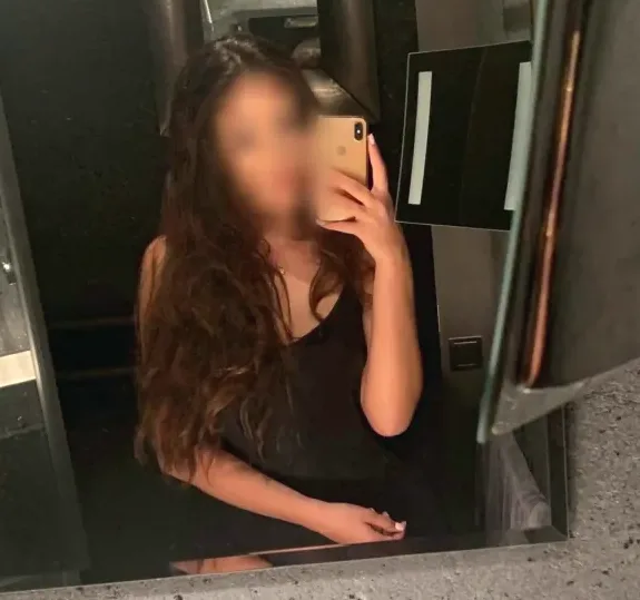 Alicia, 24 años