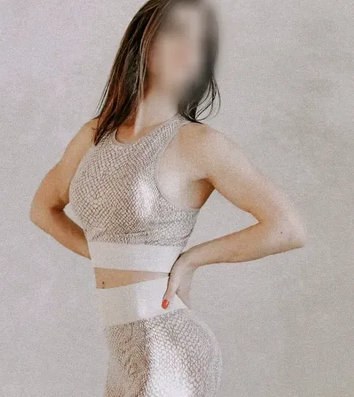 Claudia, 36 años