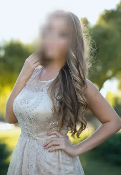 Khadija, 29 años