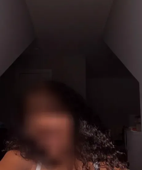María, 20 años
